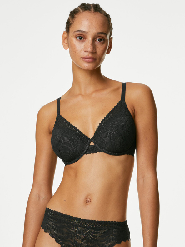 Marks & Spencer Čierna Marks & Spencer Dámska čipkovaná podprsenka Flexifit™
