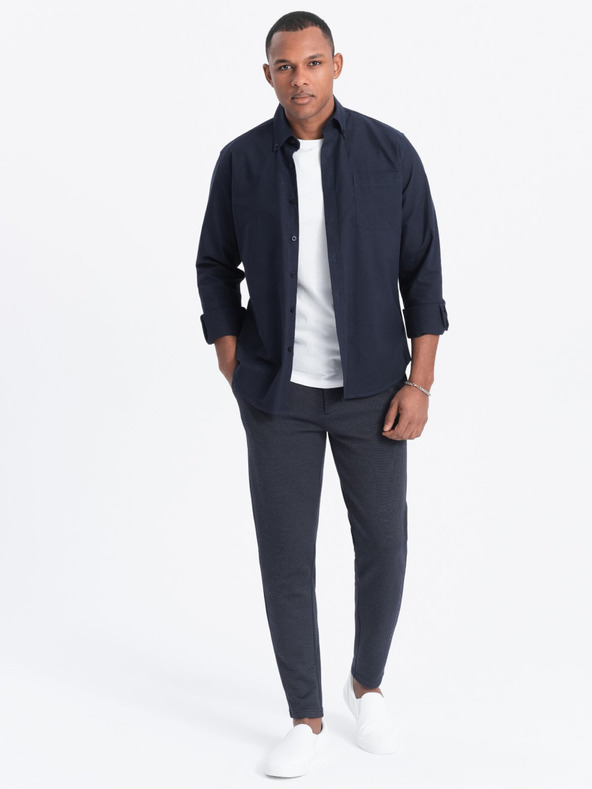 Ombre Clothing Tmavomodré pánske mrkvové nohavice Ombre Oblečenie