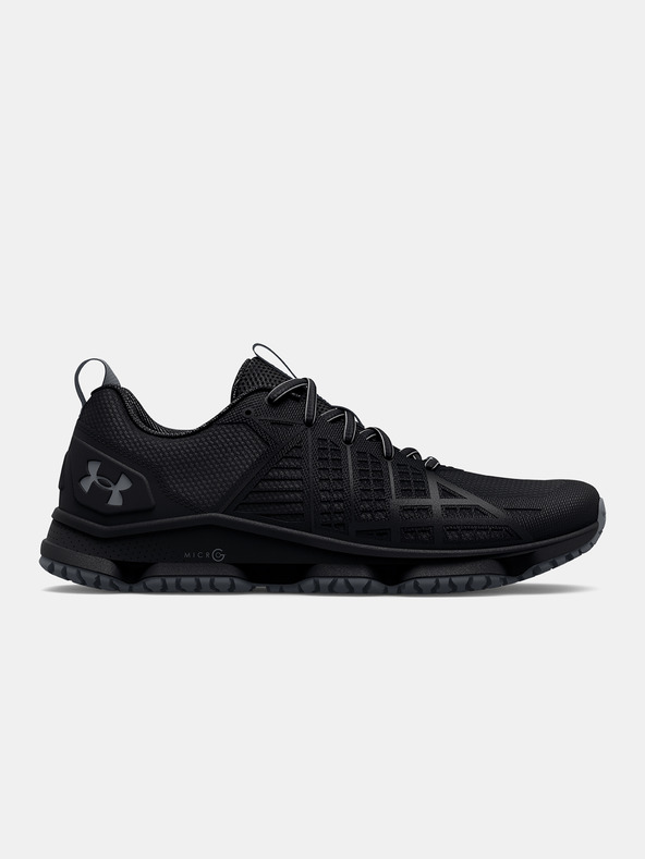 Under Armour Pánske topánky Under Armour UA MG Strikefast