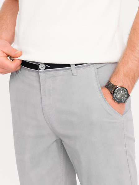 Ombre Clothing Svetlošedé pánske chino nohavice s ozdobným opaskom Ombre Clothing