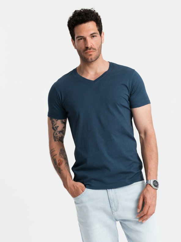 Ombre Clothing Modré pánske bavlnené tričko so základným výstrihom Ombre Clothing