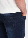 Ombre Clothing Tmavomodré pánske džínsové šortky s otvormi Ombre Oblečenie