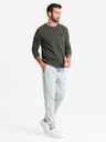 Ombre Clothing Pánske pletené tepláky so záhybmi svetlosivá Ombre Oblečenie