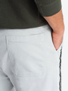 Ombre Clothing Pánske pletené tepláky so záhybmi svetlosivá Ombre Oblečenie