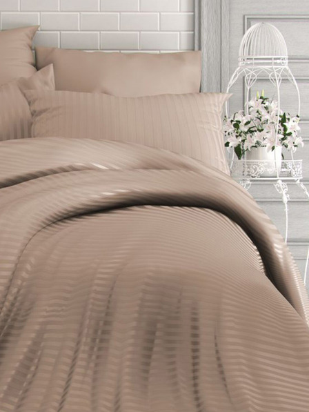 Kvalitex Francúzske saténové predĺžené posteľné obliečky s prúžkom 1+2, 240x220, 70x90cm BÉŽOVÉ