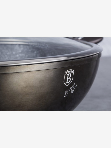 Berlingerhaus Panvica Wok s pokrievkou s mramorovým povrchom 30 cm Shiny Black Edition BERLINGERHAUS